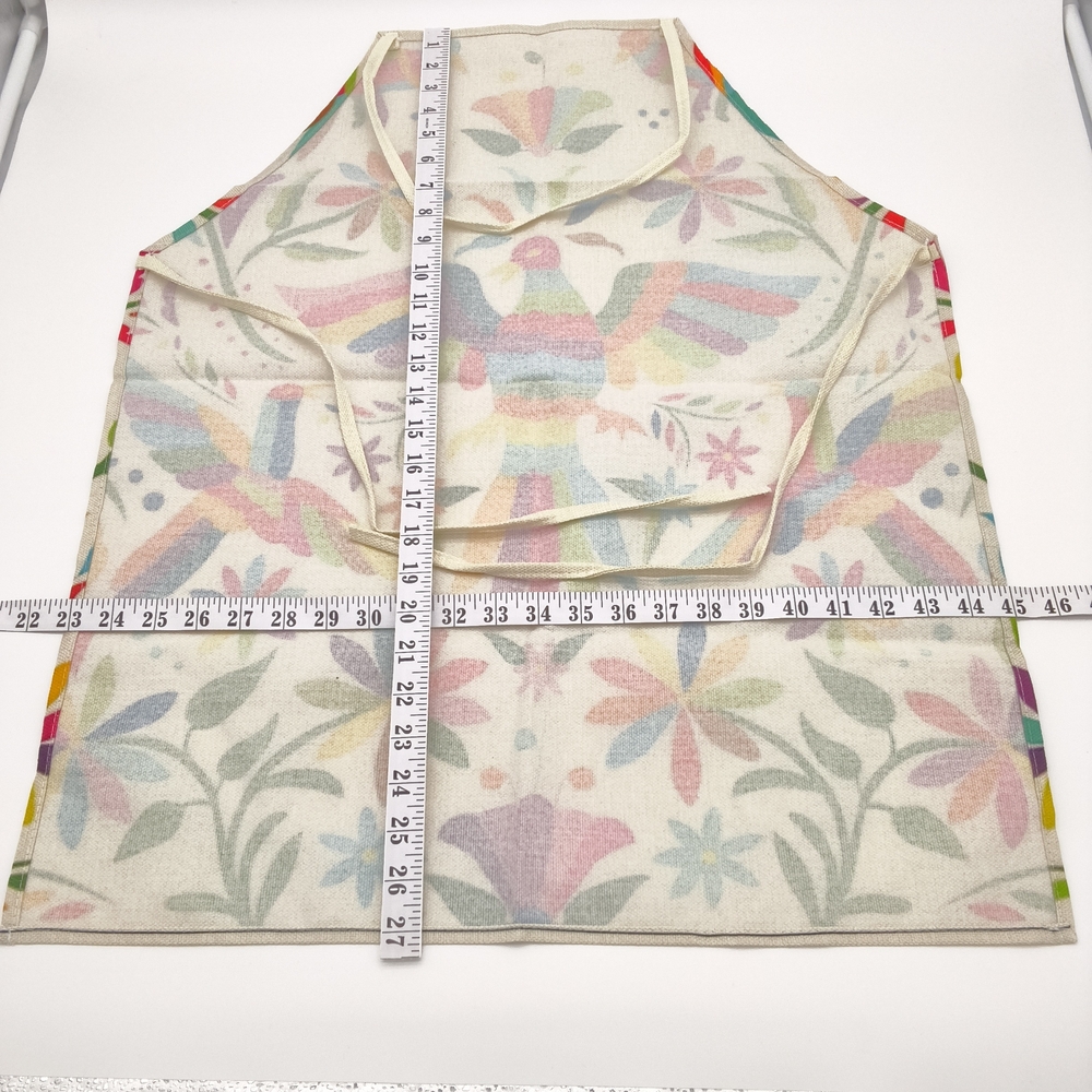Handcrafted Linen Apron with Authentic Mexican Otomí Bird Design - Picture 2 of 8